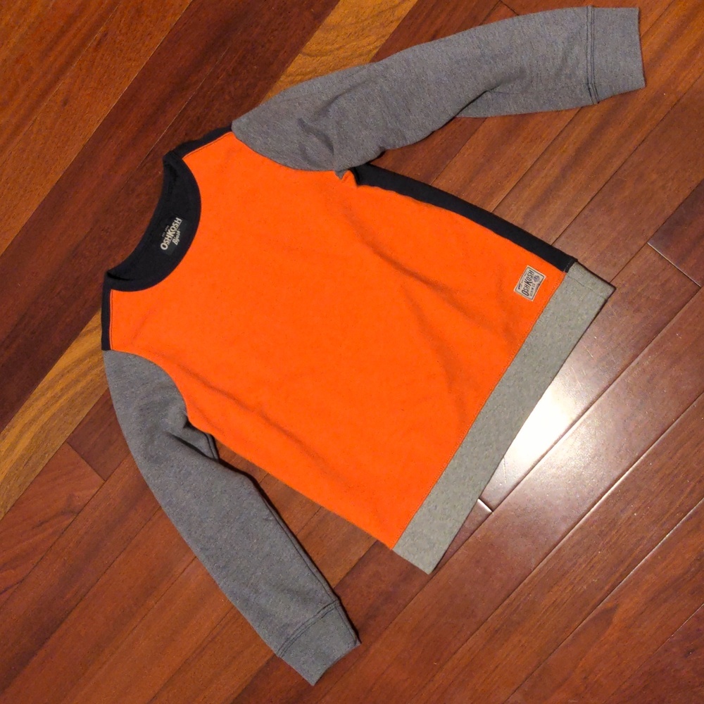 Long sleeve light sweatshirt Oshkosh